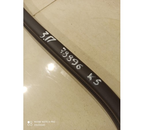 Уплотнитель двери (задний, правый)