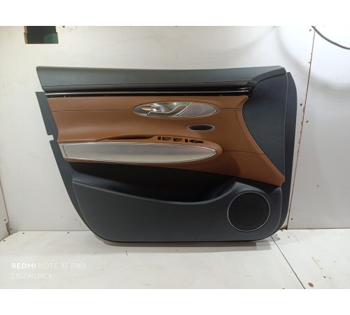 Обшивка двери передняя левая