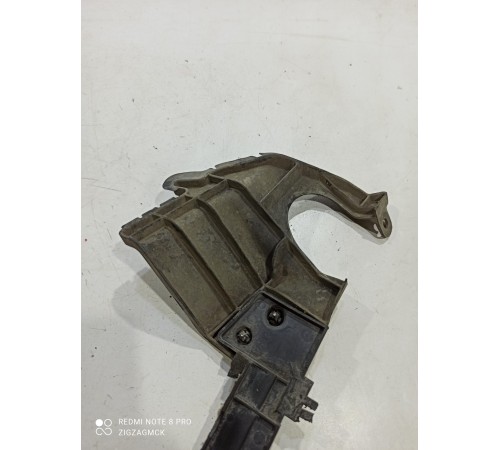 Кронштейн(крепление) кузова