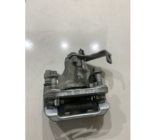 Суппорт(задний правый)