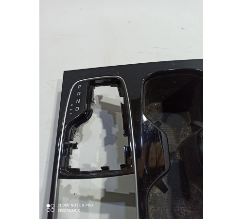 Накладка центральной консоли