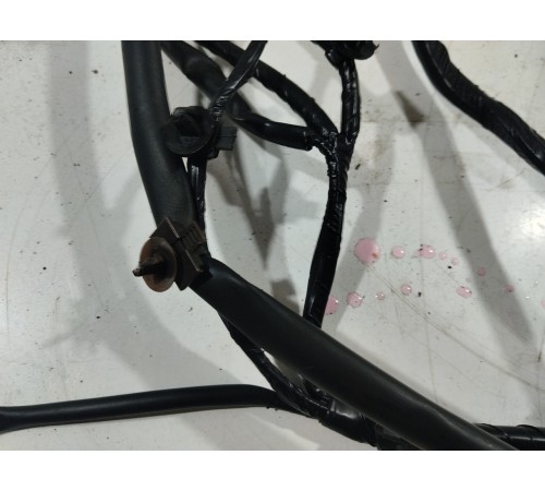 Электропроводка крышки багажника