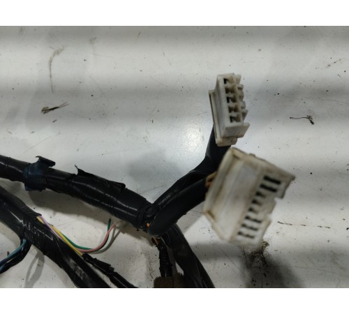 Электропроводка крышки багажника