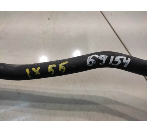 Патрубок системы охлаждения