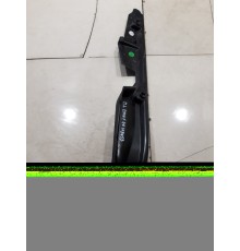 Уплотнитель крыла передний левый