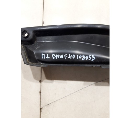 Уплотнитель крыла передний левый