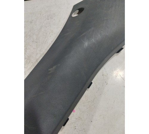 Обшивка стойки задняя правая