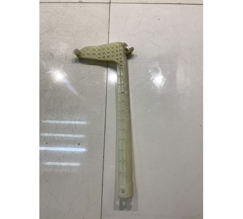 Направляющая стекла (задняя, левая)