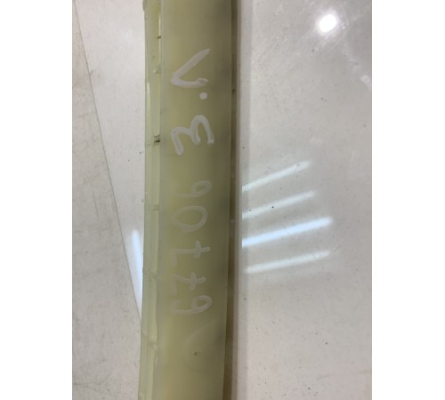 Направляющая стекла (задняя, левая)