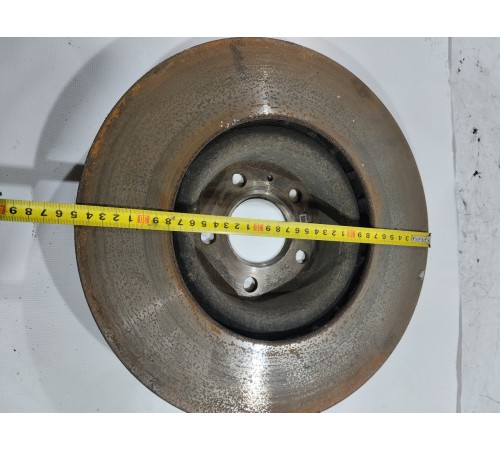 Тормозной диск передний левый