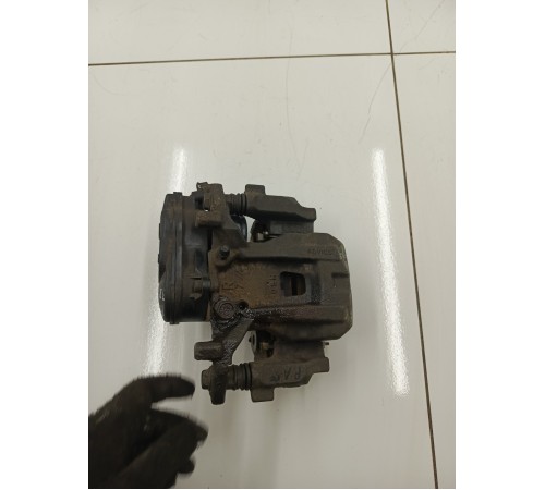 Суппорт задний правый