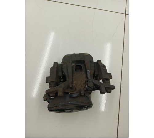 Суппорт задний правый