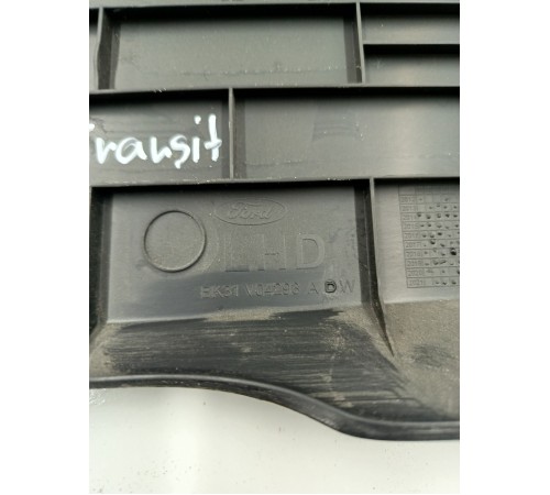 Накладка торпедо центральная