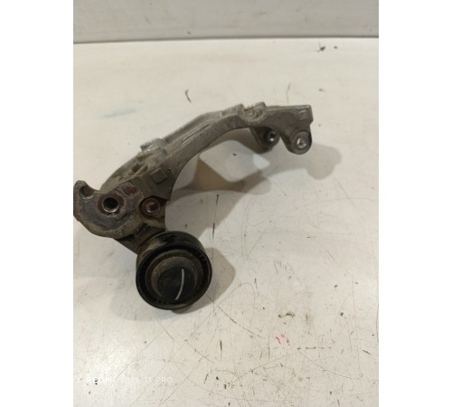 Кронштейн генератора