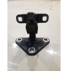 Петля двери багажника (нижняя левая)