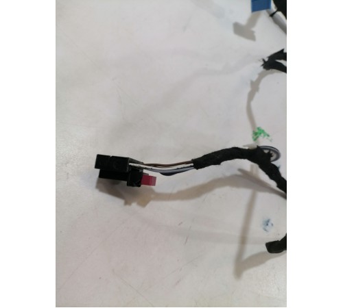 Электропроводка двери передняя левая