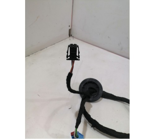 Электропроводка двери передняя левая