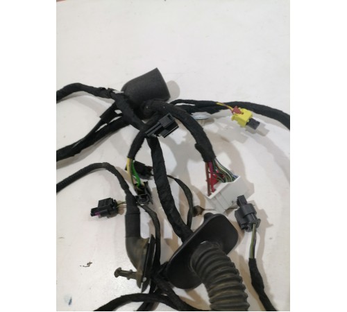 Электропроводка двери передняя левая