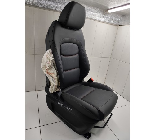 Сиденье переднее правое