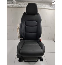 Сиденье переднее правое