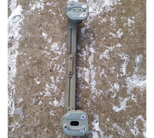 Усилитель заднего бампера