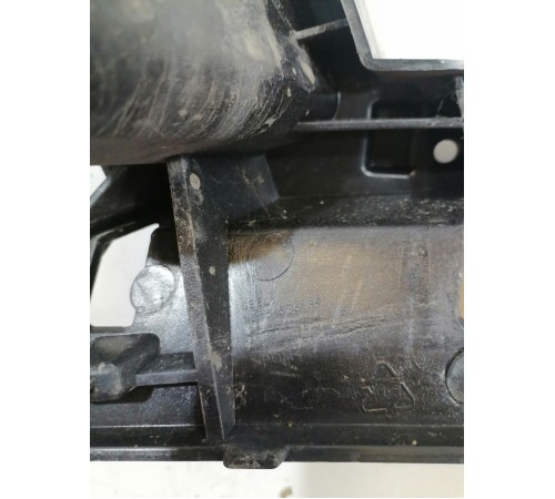 Кронштейн заднего бампера левый