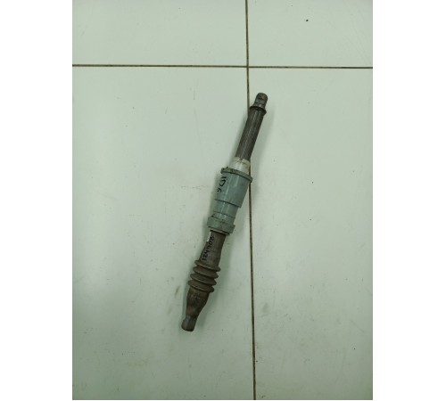 Промежуточный вал рулевого управления нижний