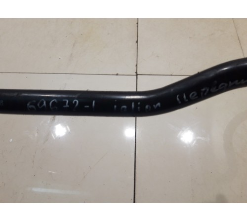 Стабилизатор передний