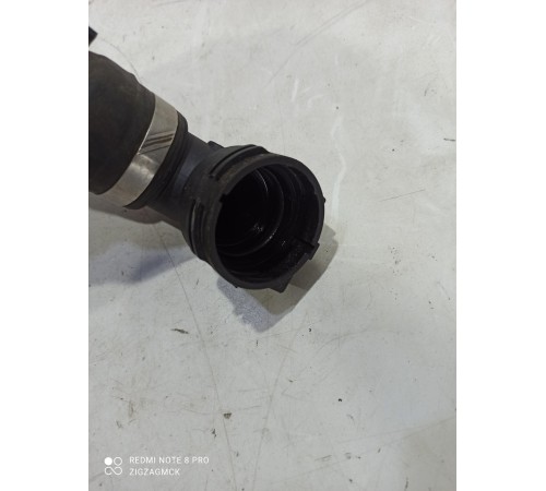 Патрубок системы охлаждения