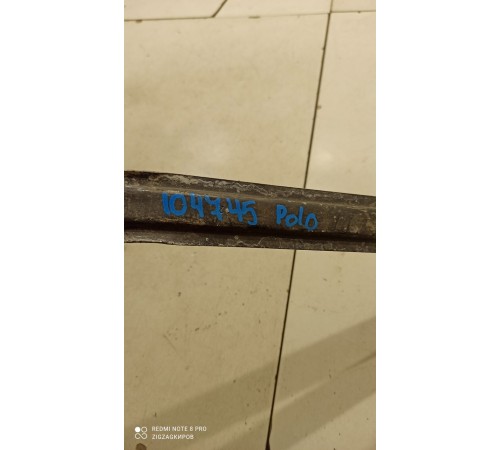 Кронштейн топливного бака