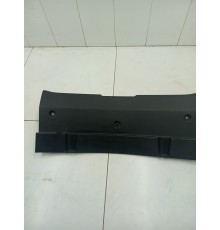 Обшивка панели багажника