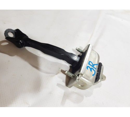 Ограничитель двери задний правый