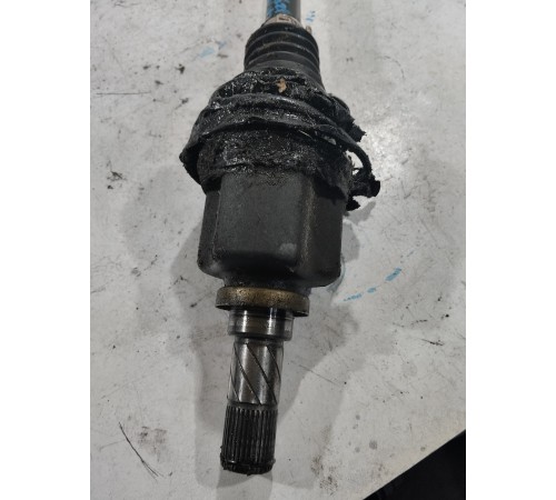 Привод полуось передний левый