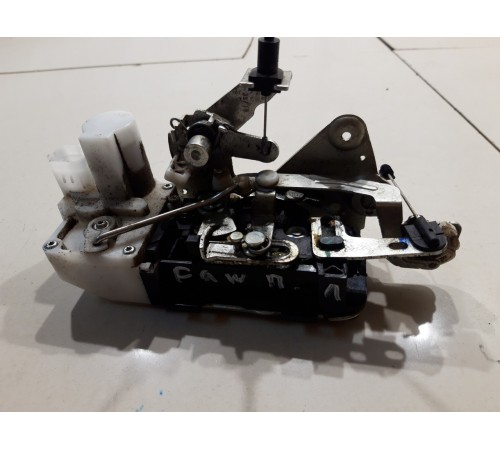 Замок двери (передний левый)