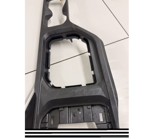 Накладка центральной консоли