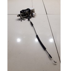 Замок двери (передний левый)