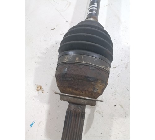 Полуось привод передний левый