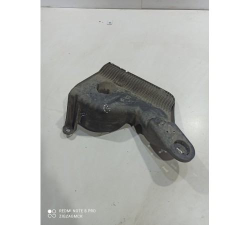 Крепление (защита) двигателя пластик