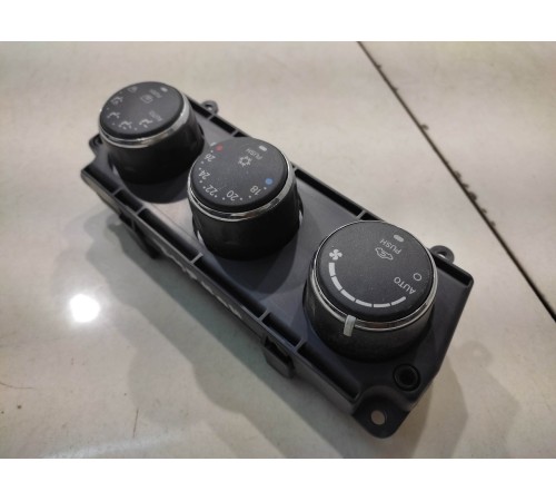 Блок управления климатконтроля