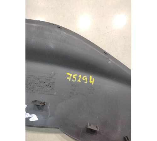 Накладка торпеды (правая)