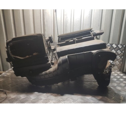 Корпус мотора печки