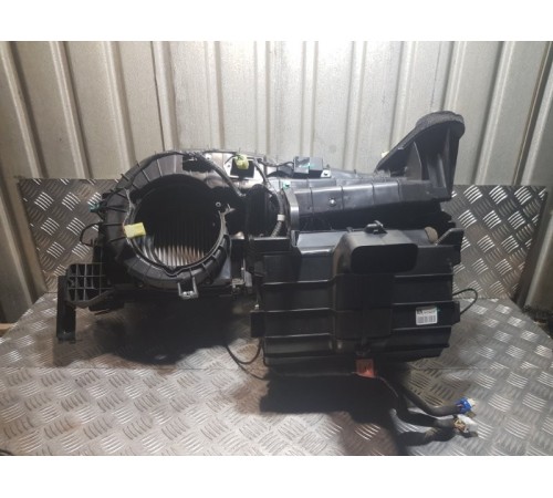 Корпус мотора печки