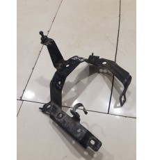 Кронштейн генератора верхний