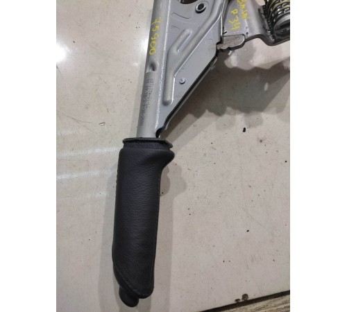 Рычаг ручного тормоза(ручник)