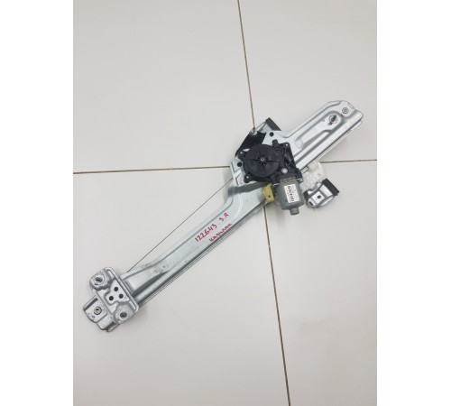 Стеклоподъемник двери задний правый