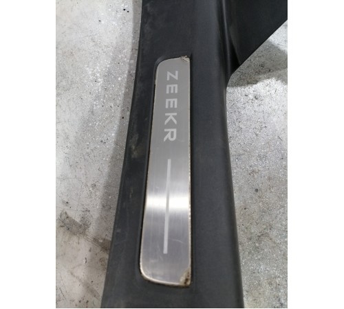 Накладка порога задняя правая