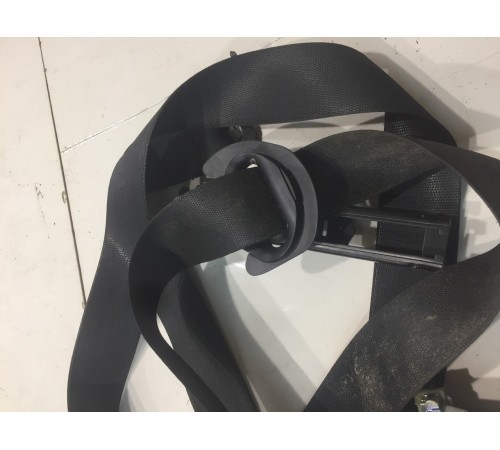 Ремень безопасности (передний, левый)