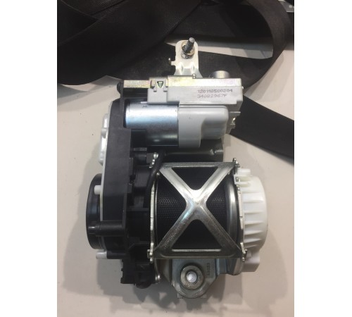 Ремень безопасности (передний, левый)