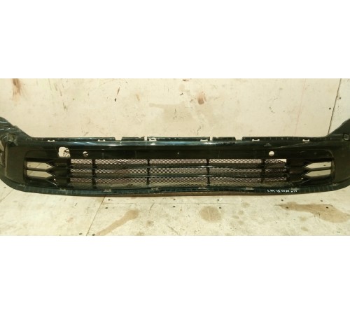 Нижняя накладка переднего бампера