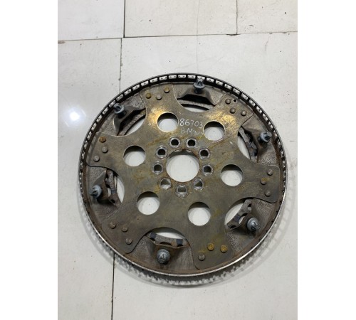 Маховик двигателя